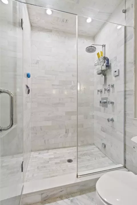 1629 N Artesian Ave, Chicago, IL 60647 photo 15
