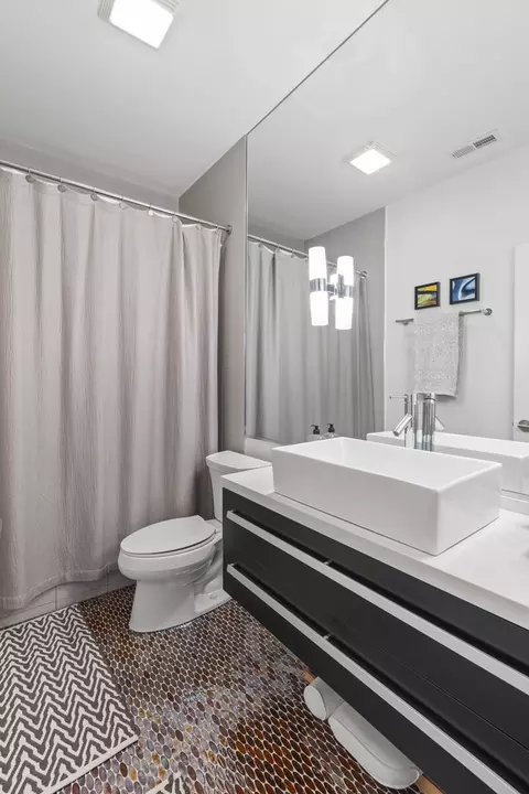 1629 N Artesian Ave, Chicago, IL 60647 photo 26
