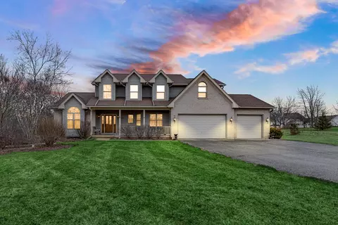 7002 Tall Grass Ct, Spring Grove, IL 60081