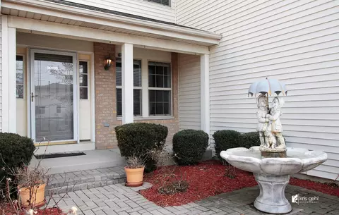Exterior - 1445 Sutton Pl, Gurnee, IL 60031 photo 2 of 7