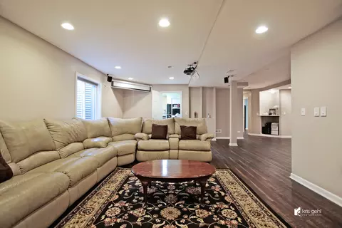 Living - 1445 Sutton Pl, Gurnee, IL 60031 photo 8 of 8
