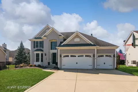 1201 Beed Ave, Elburn, IL 60119
