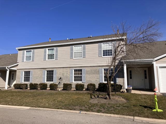 636 Mallard Ct #2D, Bartlett, IL 60103