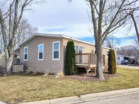 292 Bayview Rd, Elgin, IL 60123 photo 15