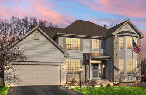 115 Oxford Ave, Sugar Grove, IL 60554