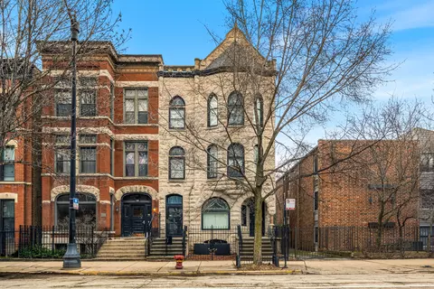 2233 N Halsted St, Chicago, IL 60614