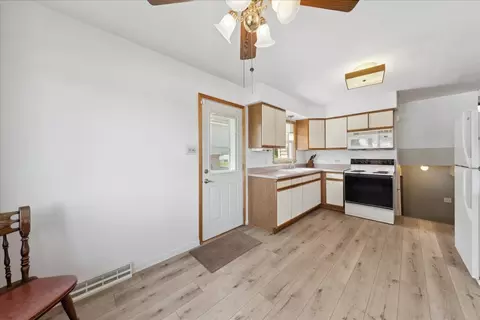 3946 152nd St, Midlothian, IL 60445 photo 7