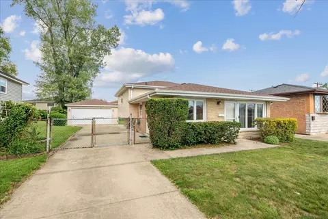 3946 152nd St, Midlothian, IL 60445