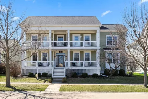 115 Atkinson Dr, Sugar Grove, IL 60554