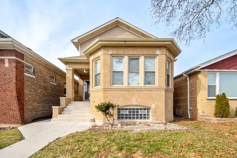 8328 S Yates Blvd, Chicago, IL 60617