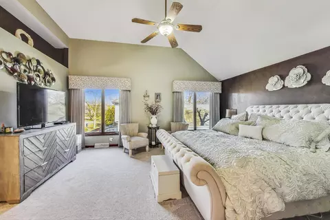 Bedroom - 1297 Prestwick Ln, Itasca, IL 60143 photo 1 of 4
