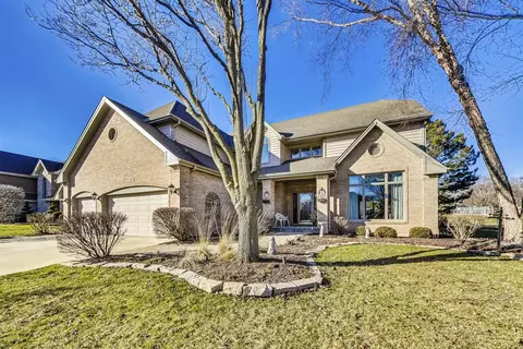 1297 Prestwick Ln, Itasca, IL 60143