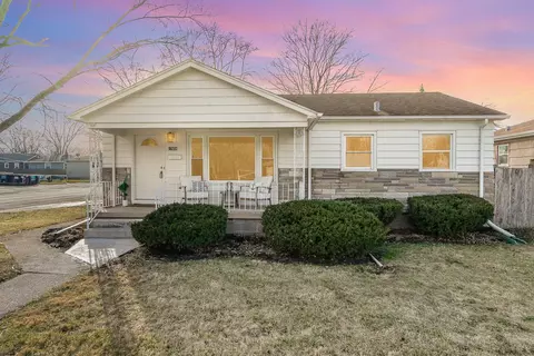 17858 Lorenz Ave, Lansing, IL 60438