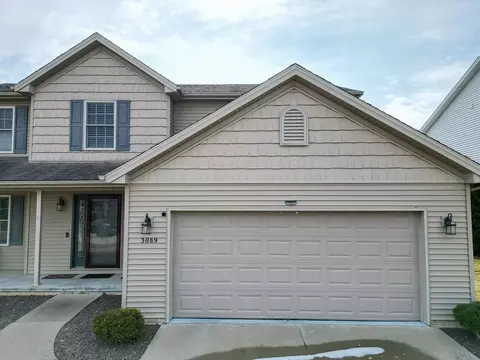 Exterior - 3089 Blue Heron Rd, Normal, IL 61761 photo 2 of 10