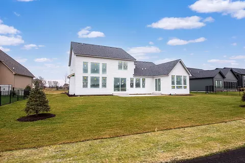 Exterior - 26208 W Stewart Ridge Dr, Plainfield, IL 60585 photo 3 of 7