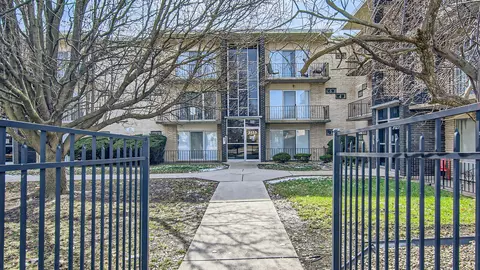 3133 Bernice Rd #3, Lansing, IL 60438