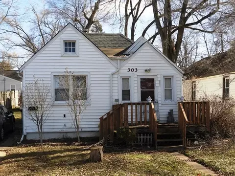 303 N Brierhill Dr, Round Lake Park, IL 60073