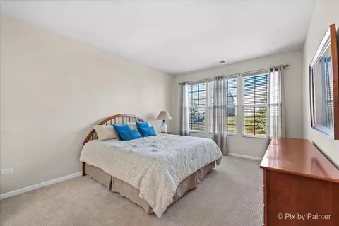 Bedroom - 2745 Beacon Point Cir, Elgin, IL 60124 photo 1 of 4
