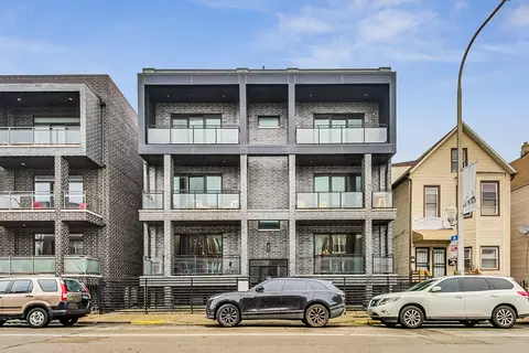 3616 W Diversey Ave #1E, Chicago, IL 60647