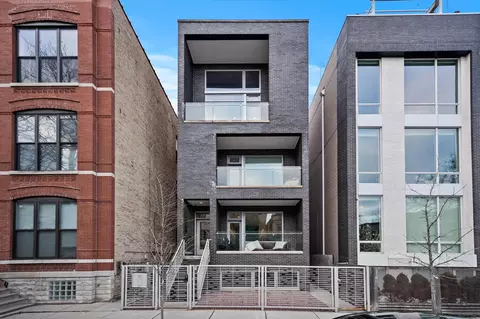 1516 W Huron St #3, Chicago, IL 60642