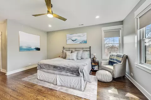 Bedroom - 651 E Prairie Ave, Des Plaines, IL 60016 photo 3 of 10