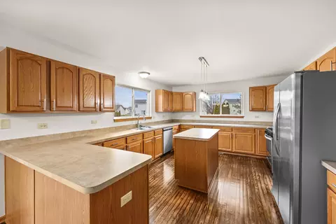 Kitchen - 25210 S Plainview Dr, Channahon, IL 60410 photo 1 of 5