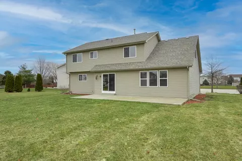 Exterior - 25210 S Plainview Dr, Channahon, IL 60410 photo 5 of 5