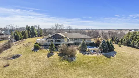 7674 W Pines Rd, Polo, IL 61064