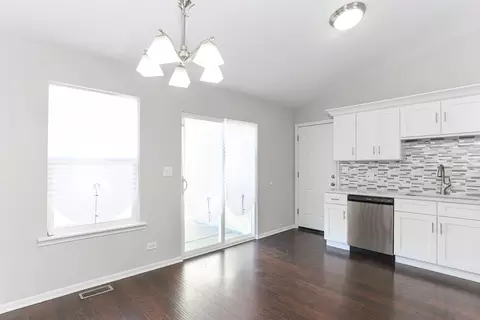 Kitchen - 14930 Albany Ave, Markham, IL 60428 photo 1 of 3