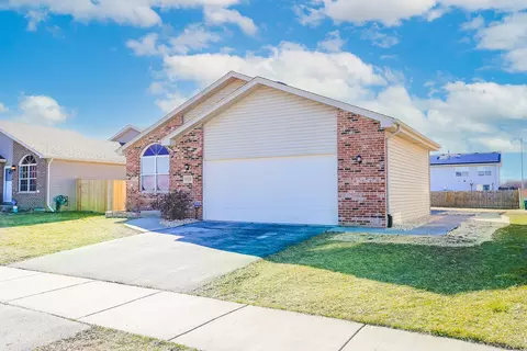 Exterior - 14930 Albany Ave, Markham, IL 60428 photo 3 of 7