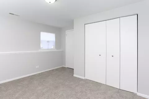 Bedroom - 14930 Albany Ave, Markham, IL 60428 photo 4 of 5