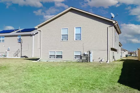 Exterior - 14930 Albany Ave, Markham, IL 60428 photo 7 of 7