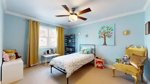 Bedroom - 804 S Morgan St, Chicago, IL 60607 photo 4 of 8