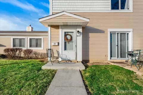 1653 Cornell Dr #21B, Hoffman Estates, IL 60169