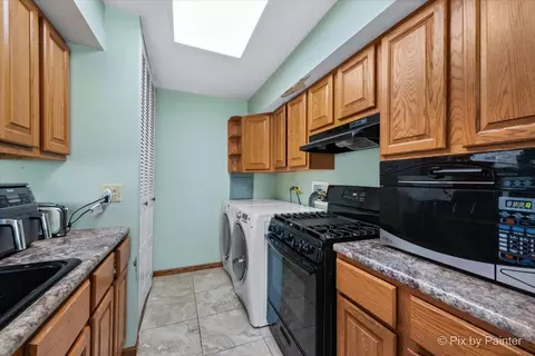 1653 Cornell Dr #21B, Hoffman Estates, IL 60169 photo 11
