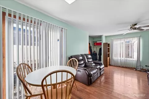 1653 Cornell Dr #21B, Hoffman Estates, IL 60169 photo 9