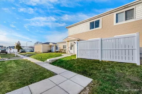 1653 Cornell Dr #21B, Hoffman Estates, IL 60169 photo 4