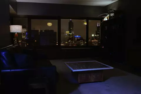 Exterior - 175 E Delaware Pl #5718, Chicago, IL 60611 photo 2 of 3