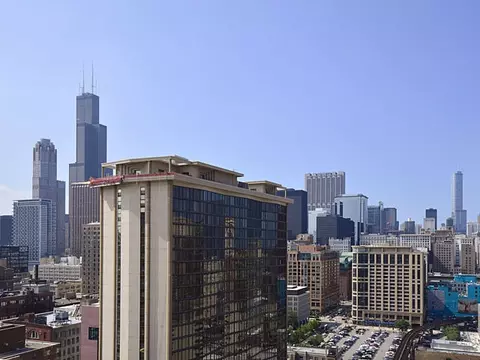 View/Area - 40 E 9th St #602, Chicago, IL 60605 photo 2 of 2