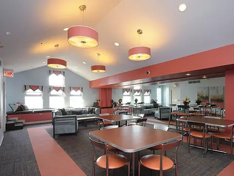 Dining - 40 E 9th St #602, Chicago, IL 60605 photo 1 of 1