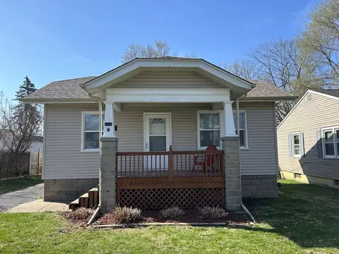 1026 W Gift Ave, Peoria, IL 61604