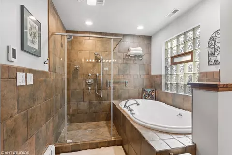 1609 W Cullom Ave, Chicago, IL 60613 photo 27