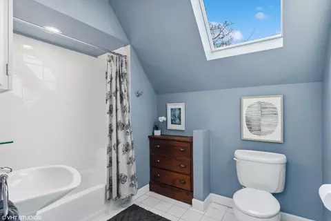 1609 W Cullom Ave, Chicago, IL 60613 photo 31