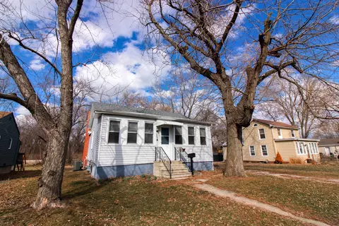 720 W Superior St, Ottawa, IL 61350