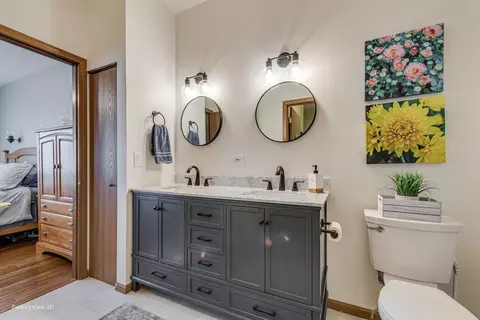 Bath - 21546 W Empress Ln, Plainfield, IL 60544 photo 1 of 4