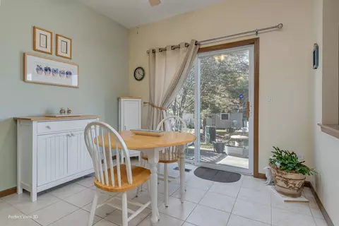 Dining - 21546 W Empress Ln, Plainfield, IL 60544 photo 2 of 3