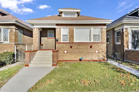 4926 W Polk St, Chicago, IL 60644