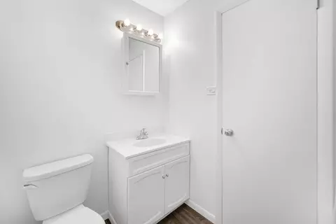 Bath - 210 Barbara Ln, Steger, IL 60475 photo 1 of 1