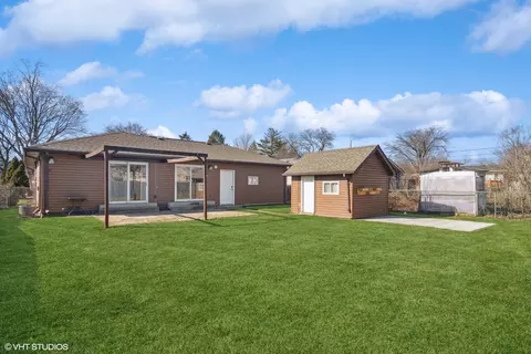 Exterior - 2604 Dove St, Rolling Meadows, IL 60008 photo 3 of 3