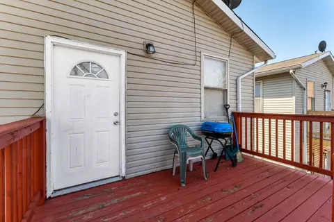 Exterior - 2458 E 74th Pl, Chicago, IL 60649 photo 3 of 4